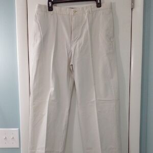 L.L. Bean Men's Cream Chinos 34x34